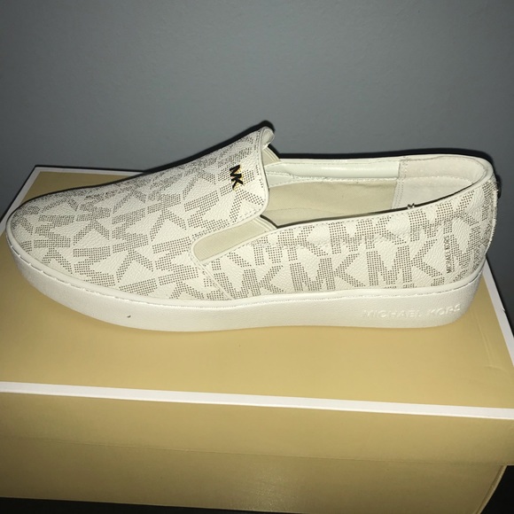 MICHAEL Kors Keaton Logo-Print Sneaker, Vanilla - Picture 2 of 2
